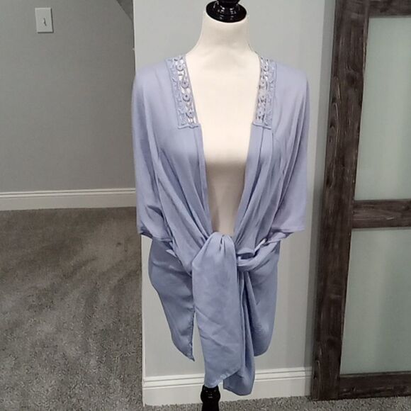 Vince Camuto blueish gray lightweight kimono / wrap. One size - Picture 1 of 7